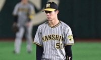 30m全力疾走…激突恐れぬ“甲子園横断”が「はっや」　侍戦士の衝撃守備にファン驚き