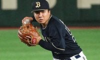 中前打“強奪”「守備範囲広すぎ」　体勢崩れても…完璧送球が「メジャー見てるみたい」