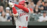大谷翔平の特大弾は「目玉飛び出る」　偉業“連発”に米メディア酔った「信じられない夜」