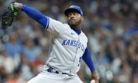 【MLB】35歳の衰えぬ167キロが「マジかよ」　“人類最速左腕”の剛球は「むちゃくちゃ速い」
