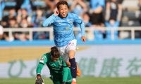 「これはマジ凄い」「速すぎだぞ」横浜FCの山下諒也、衝撃のスピードでスタンドを沸かせるスーパーゴール「リレーで追い越された嫌な思い出が…」