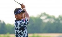 「世界の宮本…！」藤田寛之は相棒にも刺激 シニアメジャーで18位発進