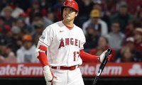 【MLB】大谷翔平がヘルメット叩きつけ　故障者続出、よぎる昨年の悪夢「自分にできることを」