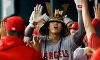 【MLB】感情むき出しの大谷翔平に見えた覚悟　不調トラウト、若手台頭で感じた自らの立場