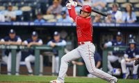 【MLB】大谷翔平、レフト線強襲の二塁打で13試合連続安打　殿堂入りスターも「信じられない活躍」と称賛
