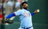 【MLB】伸び上がる35歳の剛球に「恐るべし」　“新天地”で輝く人類最速左腕の「身体が分厚いな」