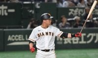 巨人浅野がデビュー戦で示したスター性　監督も相手投手も絶賛…貫いたフルスイング
