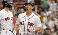 吉田正尚、7試合連続マルチで「1942年以来」の記録を達成！米メディアは「新人王候補」と絶賛