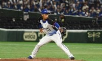 兄弟ともに変則投法　「クビになってもおかしくない」…西武右腕の兄を変えた“プロの知恵”