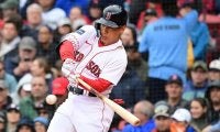 【MLB】吉田正尚、遂に首位打者に浮上　今季9度目3安打…春先.167からの猛烈ペースアップ