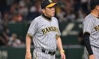 阪神を10連勝に導いた“7回のエンドラン”　球界OBが岡田監督の采配を絶賛！「次から次へと手を打ってくる」