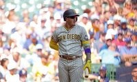 【MLB】513億円男がブチギレ…　ベンチで“殴打”繰り返し「なんてこった」ファン驚愕