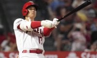 「なぜ、今手術を受けないんだ？」“MLB最強打者”も不安視する大谷翔平の出場継続 米医師も「信じられない」と愕然