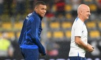ドイツ戦出場なしのムバッペ、デシャン監督「膝蓋骨腱に問題を抱えている」