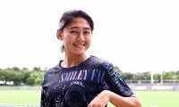 インスタグラムのフォロワーが90万 なぜ母国で大人気の女子サッカー選手はWEリーグへ来たのか
