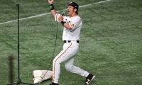 巨人・松田宣浩　引退セレモニーで涙　「伝えたかった思い」とは