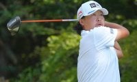 21歳LIVメンバーが9打差独走 大槻智春9位、谷原秀人64位