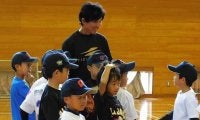 フライ練習で「怖がるな」は逆効果　選手急増の強豪が工夫…成長を促す“心のゆとり”