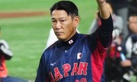井端監督、空気を変えた森下に「そういう力ある」　白星発進に「ホッとしてます」