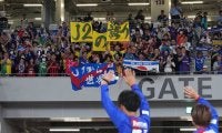Jリーグ30年で初の「ロマン」を体現した国立競技場での一戦【Jリーグ「クラブ・オブ・ザ・イヤー」に推したい甲府】(4)