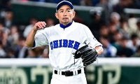 イチロー氏に“異変”「かなりきつそう」　女子高生へガチ投球、滲み出る50歳の「覚悟」