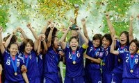 「ガチで観たい」「世界一獲れそう」女子W杯優勝メンバーたちの“幻のフットサルチーム”にファンも期待！「夢ありすぎる」