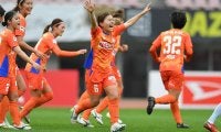 新潟Lが女王・浦和に2-0で快勝、無敗の東京NBは終始押し込むもEL埼玉とドロー【WEリーグ】