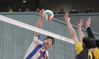 春高バレー　高さとパワーを見せつけた京都男子・洛南、初戦突破