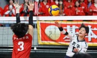 前回コロナで不戦敗の就実　先輩の思い胸に強敵圧倒　春高バレー
