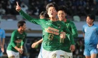 青森山田が2大会ぶり4度目王者に！ U-18プレミア覇者が盤石の強さで近江を3発撃破【高校サッカー選手権】