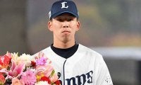 逸材17歳の“伸びる球筋”に感嘆「球質いい」　ドラ4が初ブルペン…新人に高まる期待