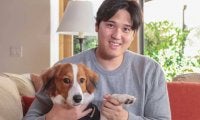 大谷翔平の“犬好き”秘話「持ち帰ってもいいですか？」　ぬいぐるみにも興味津々