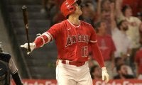 大谷翔平の感情あらわが「珍しい」　バット投げでも“1位”の称号「球界で最高の男だ」