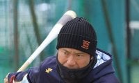 耐久・井原監督「自由にするほど、ぼうずが増える」　センバツ