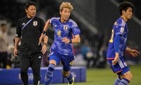 【U23日本代表の新しい武器、右サイド。山田楓喜と関根大輝がパリ五輪を導くか(2)】「右サイドを攻略していく自信があるので、相手の脅威になる」と自ら語る関係性……大一番で再結成へ