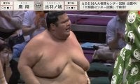 体重252キロと156キロの力士が繰り広げた死闘 ヘロヘロを超えた先で迎えた結末に「すげえええ」「やばいね！」館内から拍手喝采