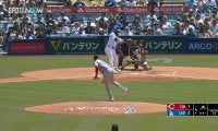 大谷翔平の打った球ならファウルでもお宝？スタンドで起きた地元ファン捨て身の大争奪戦 あわや階段で転倒危機も