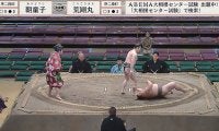 140キロの巨漢が声を上げて…小兵力士の決まり手が“まるで合気道”！ 「なんやいまの」不思議な決着の瞬間