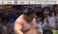 若隆景、十両1敗対決で“瞬殺” 目の前で起こった光景に観客も驚き「見透かしてた」「うまい！」