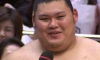 新小結・大の里、“涙と笑い”の史上最速V 優勝インタビューで館内の笑い誘う「親方からは『優勝しても喜ぶな』と…」「強いお相撲さんになっていきたい」決意新たに