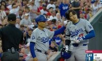 えっ？ 記憶が飛んだ…！？ 大谷翔平に一体、何が起きた…？ 頭部に“超高速ボール”が直撃するアクシデント発生　ファン騒然「危ねっ！」「普通に事故だろ」