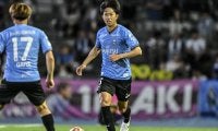 【結果を求められた天皇杯2回戦、J1川崎のポジティブな4要素(1)】いつもとは違った“止める・蹴る”の練習の成果がアシストに……佐々木が受けた「鬼木監督からの助言」