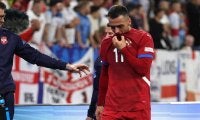 イングランド戦で負傷のセルビア代表MFコスティッチのユーロが終了…左ヒザ外側側副じん帯損傷
