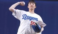 ポニテの“歌姫”が降臨…完璧投球にキュートなハイタッチ　同窓の侍右腕も拍手