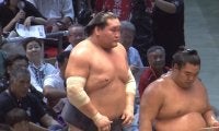 照ノ富士、隆の勝との優勝決定戦を制し名古屋場所V！ 節目となる10度目の賜杯を手繰り寄せる 2桁優勝は白鵬以来史上15人目
