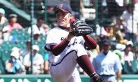 甲子園初戦で桐光学園・松井裕樹の名は一躍全国区となった　１試合22奪三振の新記録