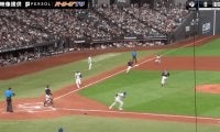 “新庄秘策”が炸裂！芸術的すぎるトリックプレー　日本ハム・淺間大基の“2ランスクイズ”にファン騒然「絶妙なバント」「鳥肌たった」