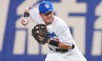 阪神戦力外で「守備職人に変身してる」　中日30歳の安打強奪スラキャが「すげぇ！」