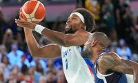 得点源を務めたフランスのヤブセレ…NBA復帰に強い意欲「2度目のチャンスを待っていた」