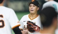 巨人23歳の「何という守備範囲」　ヒット強奪の“跳躍”に衝撃「曲芸級にすごい」